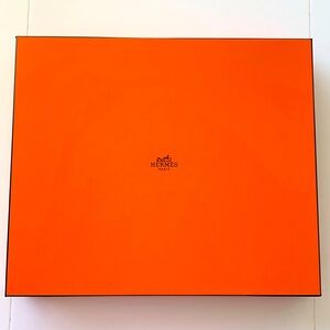 Hermes Large gift box ~13 x 11 x 2 inches
